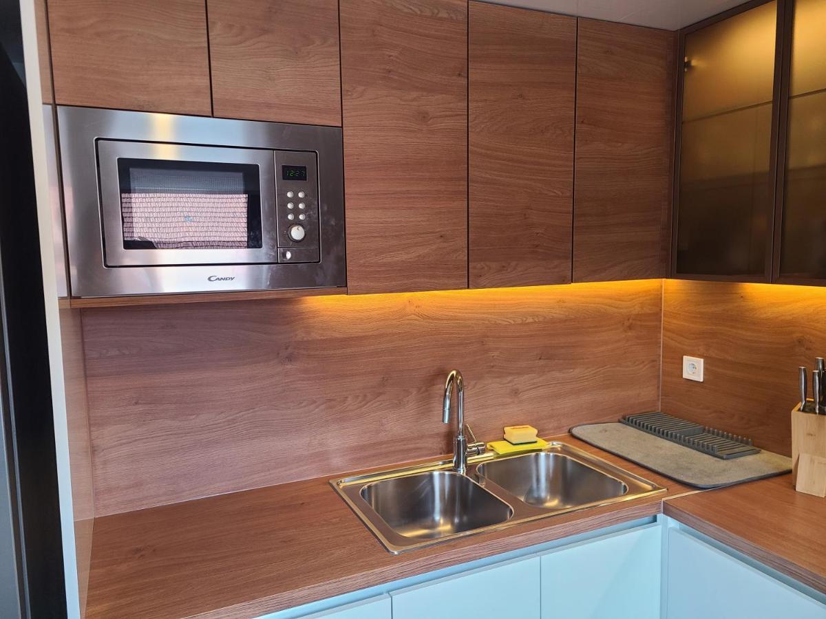 Modern 4-Star Luxury Apt - Wfh Ready, Free Parking Zagreb Bagian luar foto